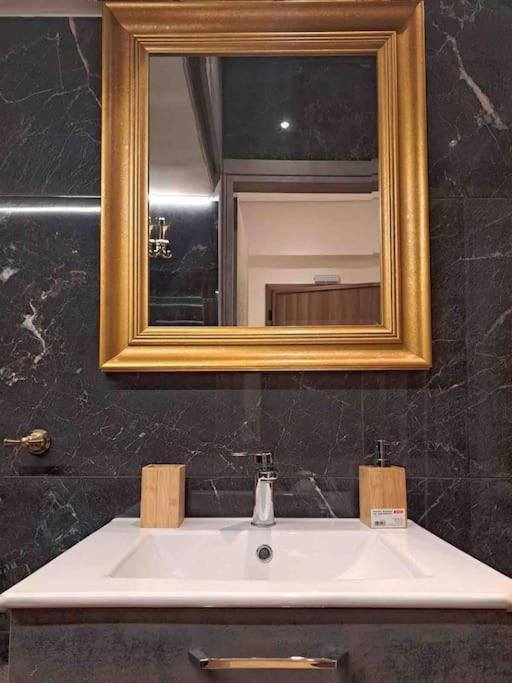 Royal Blue Grand Suite No 4 Piraeus Port 外观 照片